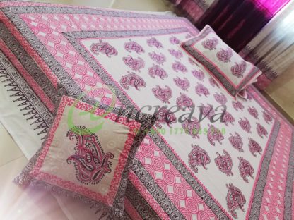 White purple pink Bed Cover