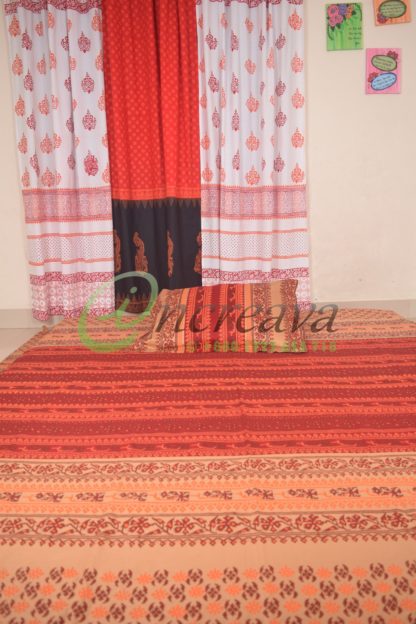 Meroon biskit bed cover