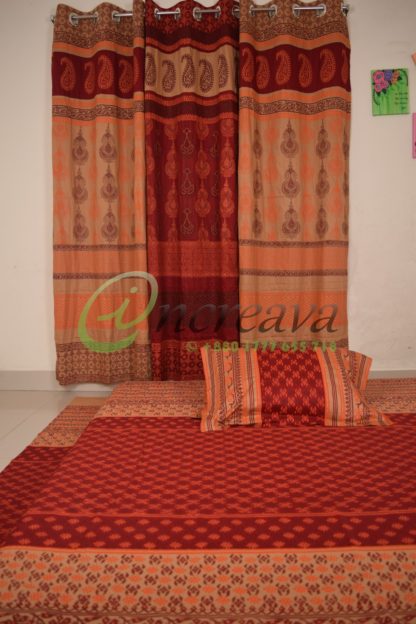 Meroon biskit bed cover