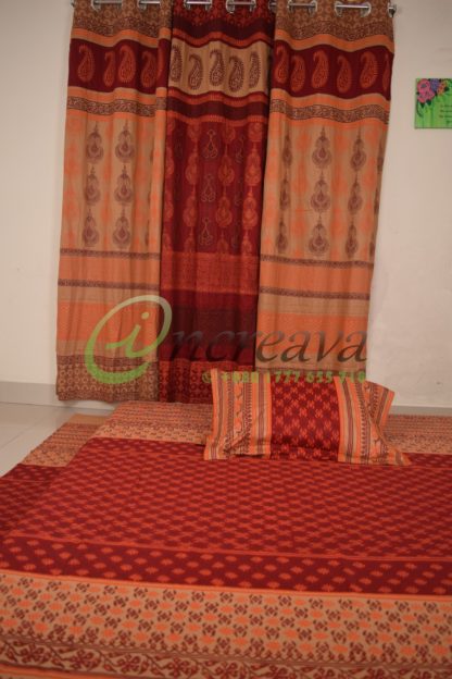 Meroon biskit bed cover