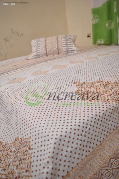 White Biskit Coffee Bed Cover