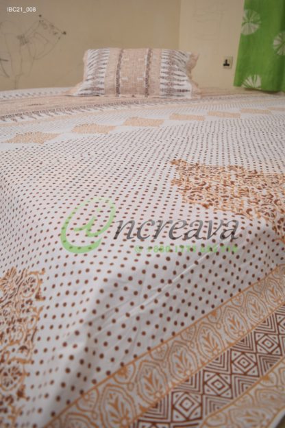 White Biskit Coffee Bed Cover