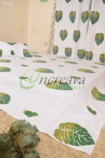 White Monstera Cactus Bed cover