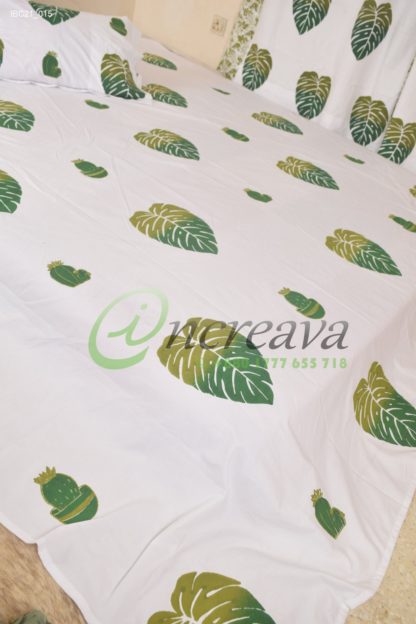 White Monstera Cactus Bed cover