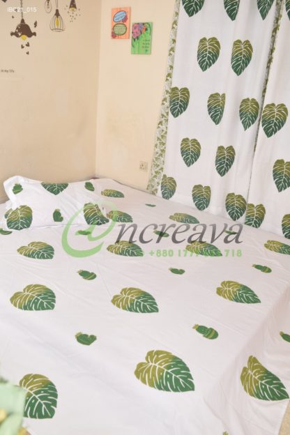 White Monstera Cactus Bed cover