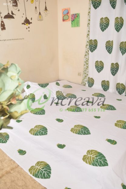 White Monstera Cactus Bed cover