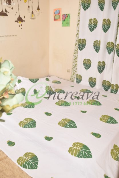 White Monstera Cactus Bed cover