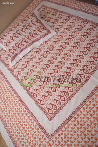 White Jamdni merun orange bed cover