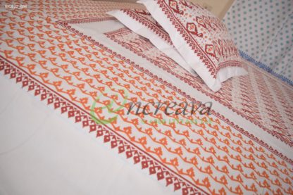 White Jamdni merun orange bed cover