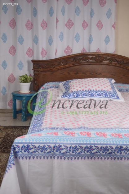 White Jamdni Blue Pink bed cover