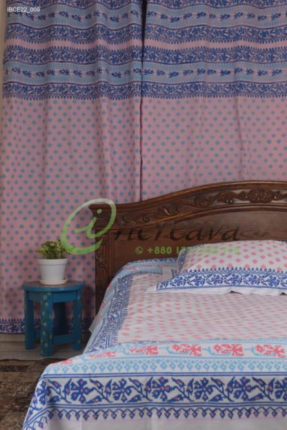 White Jamdni Blue Pink bed cover